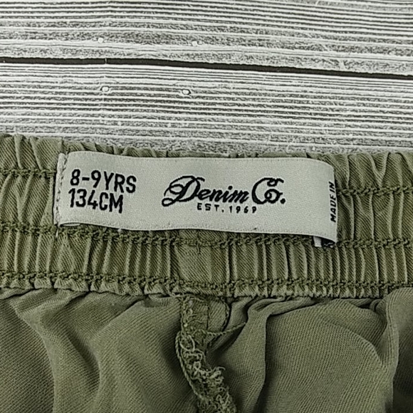 Denim Co. Olive chambray shorts - Picture 3 of 4